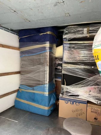 Stress-free moving day with Twins Moving Service